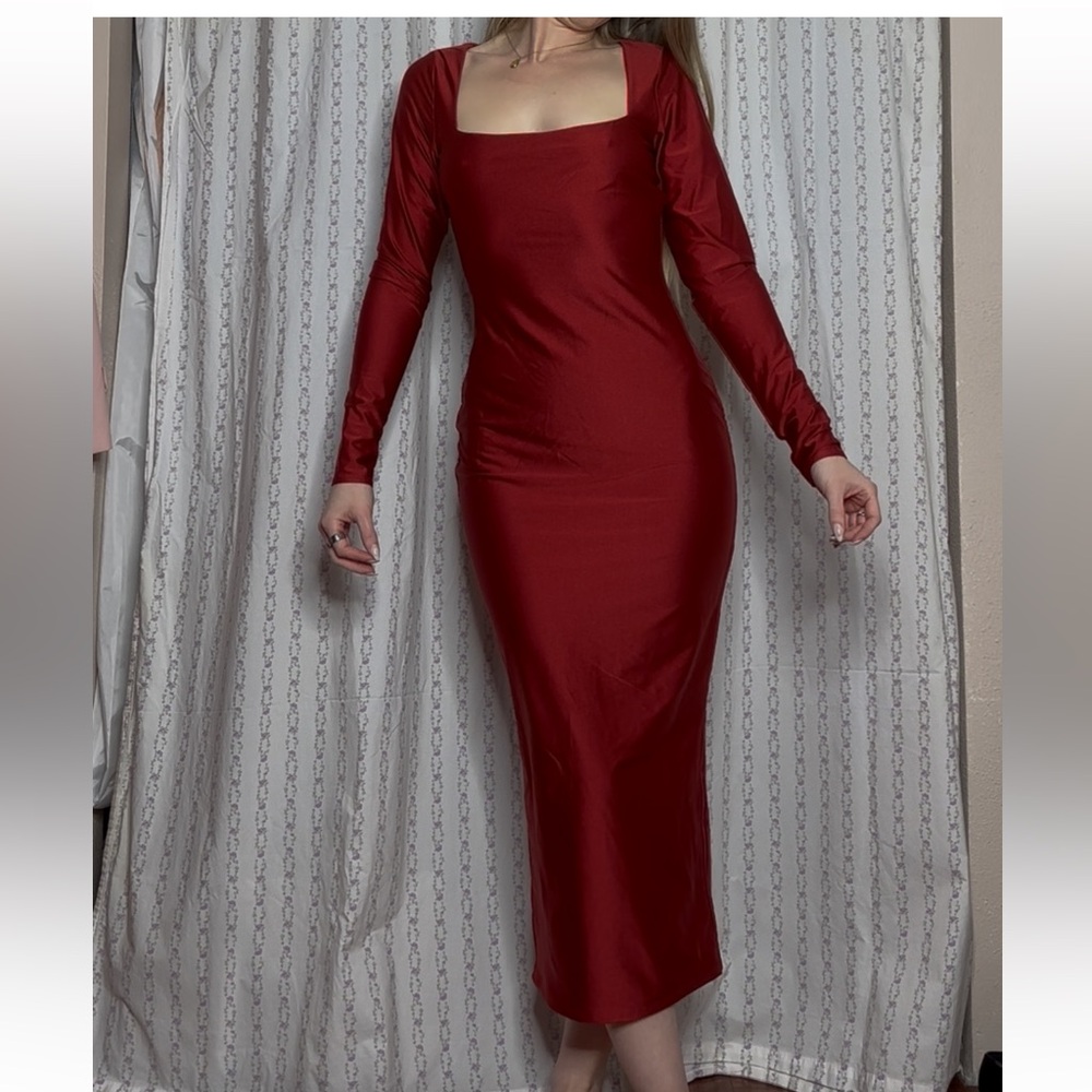 naked wardrobe Burgundy Long-Sleeve Square Neck Maxi Dress